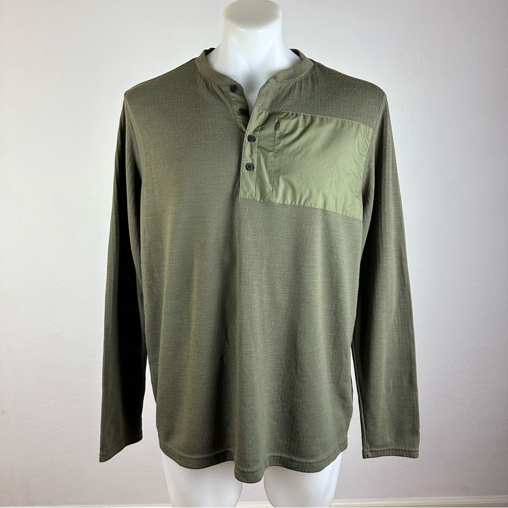 Nau Men’s Wander Henley w/ Unique Zippered Pocket